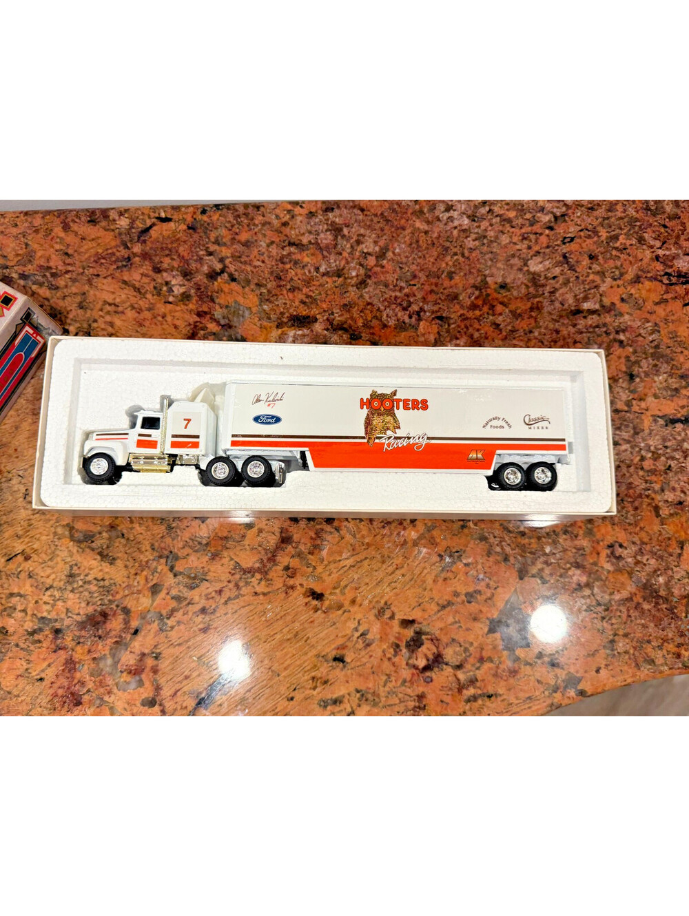1992 ERTL 1:64 scale diecast transporter of NASCAR driver Alan Kulwicki's #7